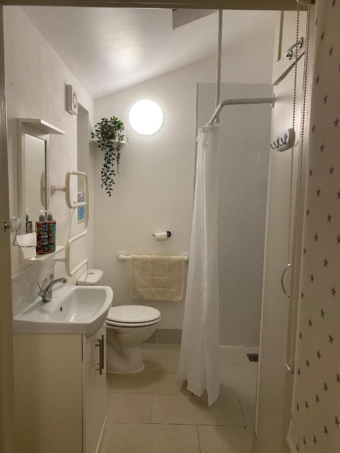 The Dragonfly Bnb, Glastonbury Esterno foto