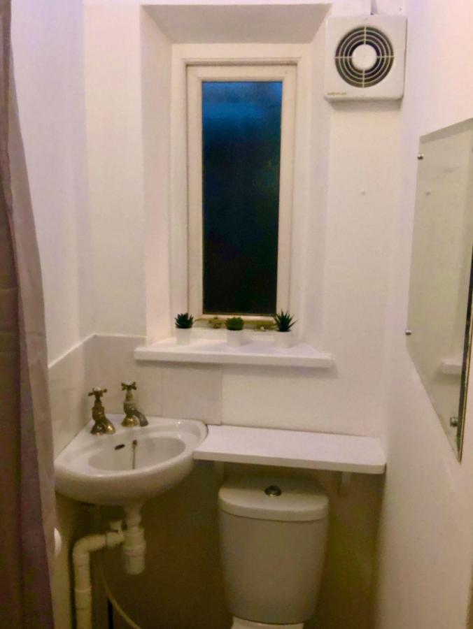 The Dragonfly Bnb, Glastonbury Esterno foto